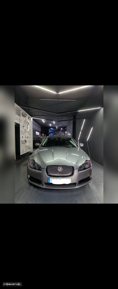 Jaguar xf 3000 v6