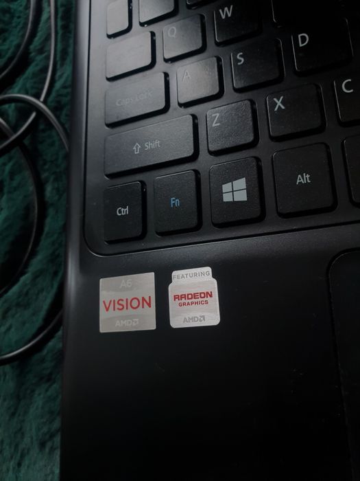 Laptop Acer Aspire v5 -551 15,6" procesor AMD A6-4455M komputer