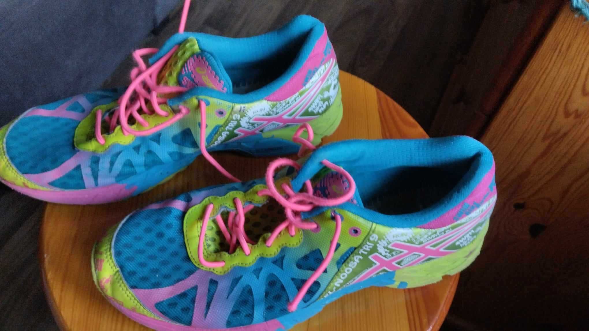 Buty Damskie Asics Gel-Noosa Tri9