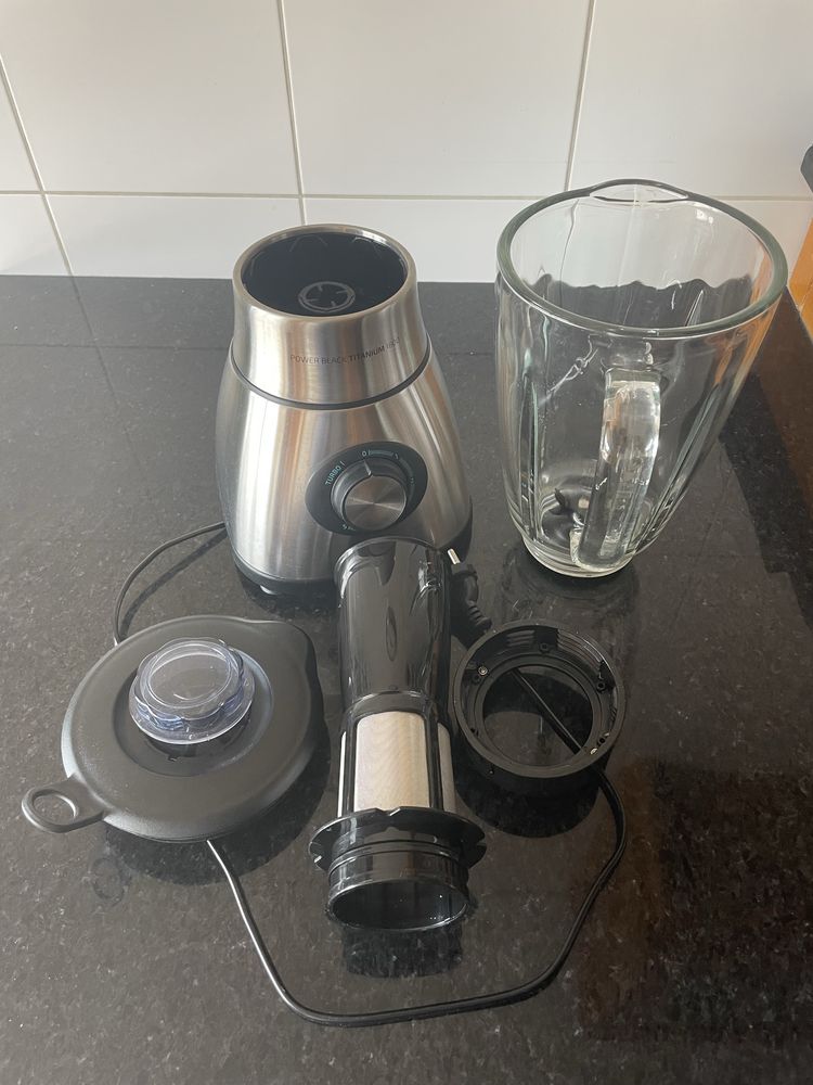 Liquificador Power Black Titanium 1800