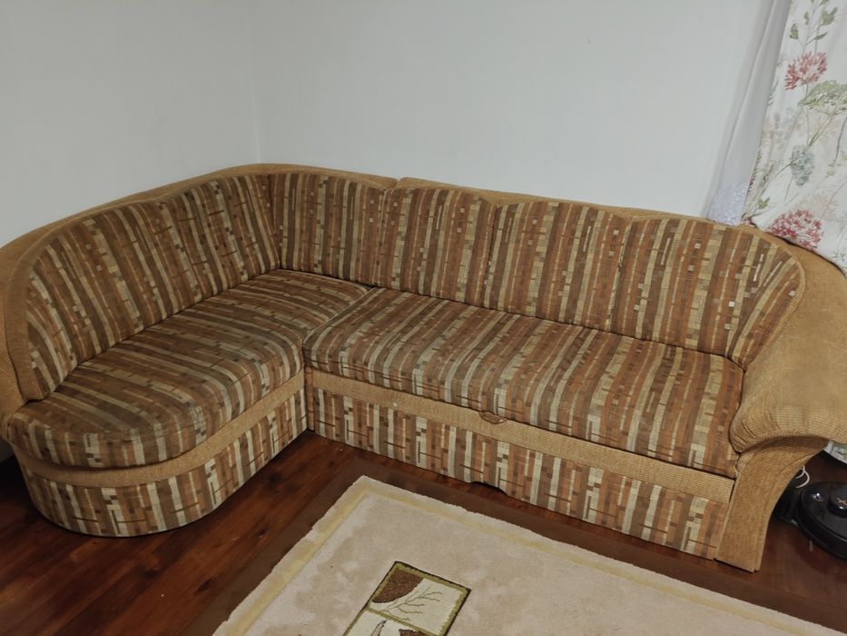 Narożnik z funkcją spania