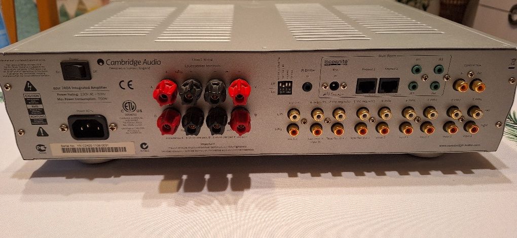 Wzmacniacz Cambridge Audio Azur 740