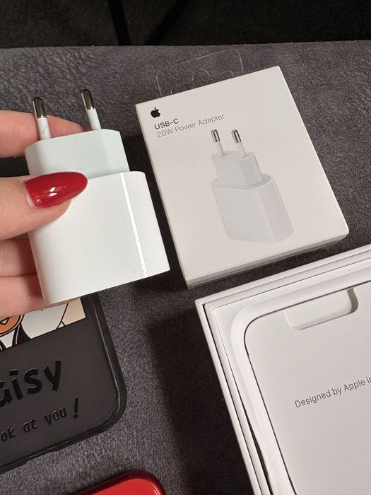 iPhone 11 – 64 GB – Czerwony – Bardzo dobry stan