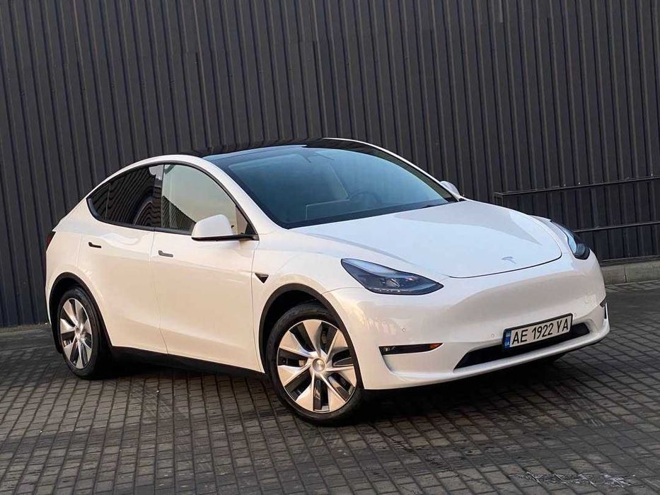 Tesla Model Y Long Range 2021