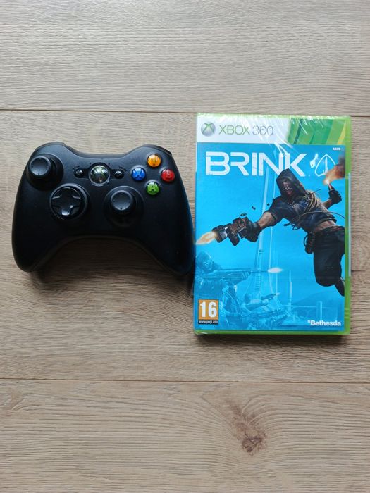 Pad bezprzewodowy Xbox 360 + nowa gra