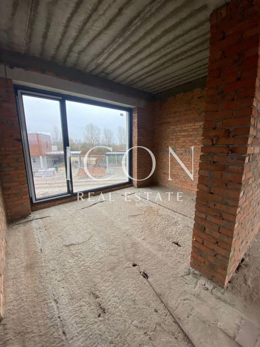 Продаж будинку | 296м² | KM «Тепло», c.Крушинка