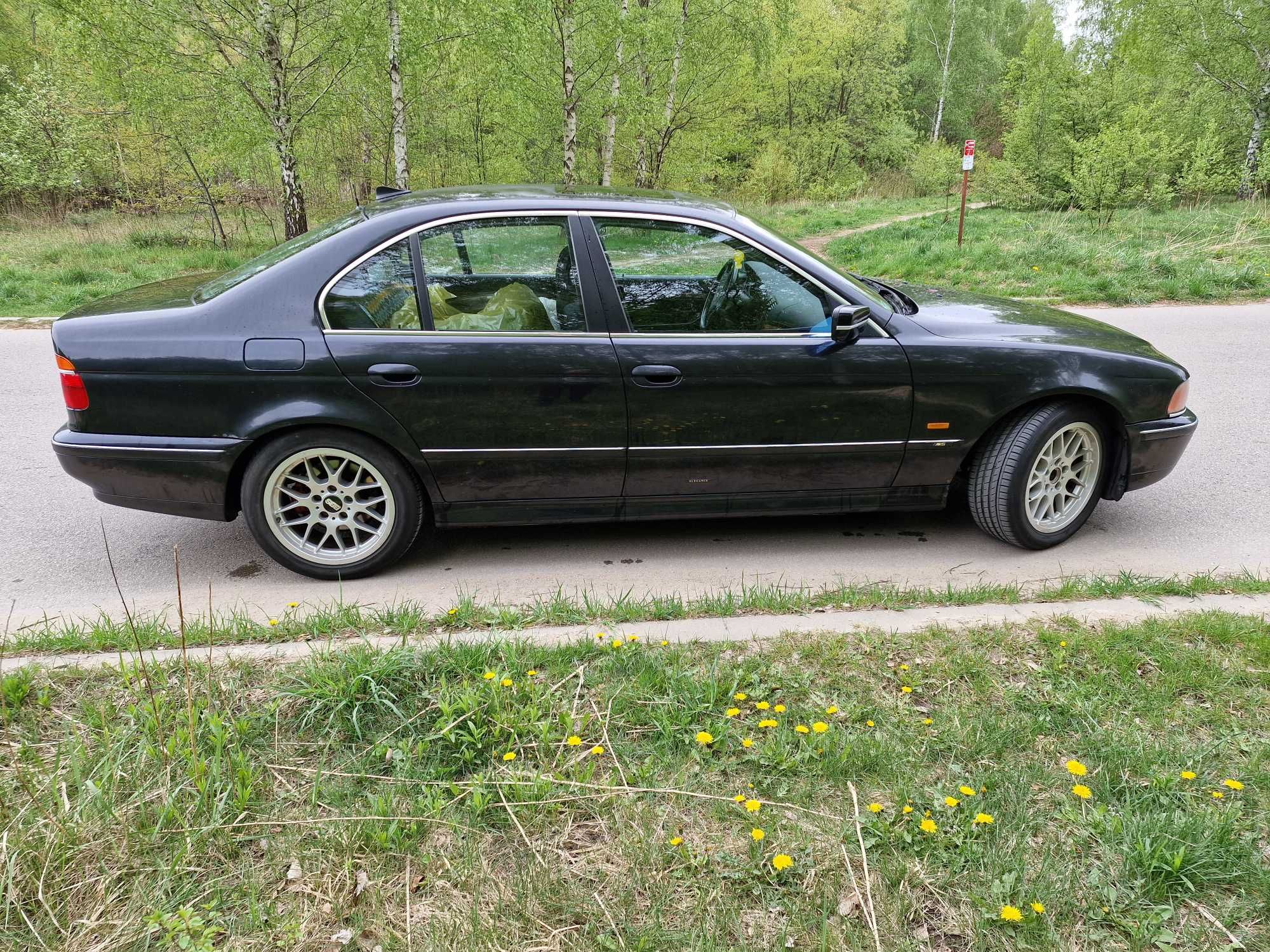 Sprzedam Bmw e39 3.5 benzyna