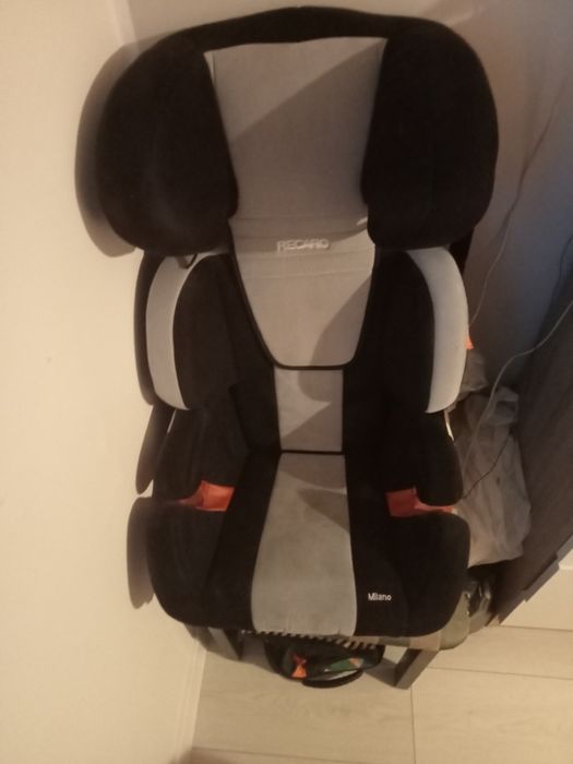 Fotelik samochodowy dla dziecka Recaro Milano 15-36 kg