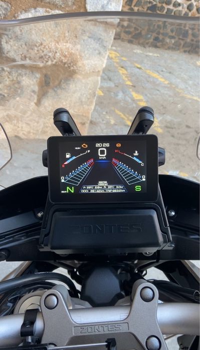 Zontes T310 T2 2021 c/ Top Case Givi