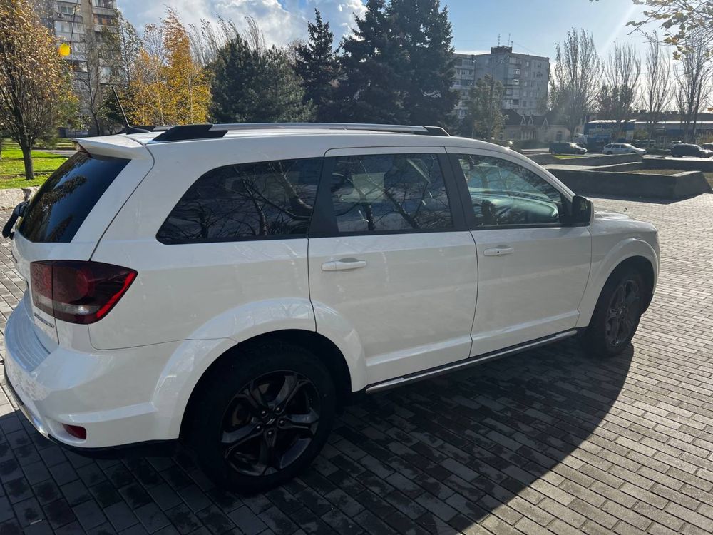 Dodge Journey Crossroad Додж Джорні