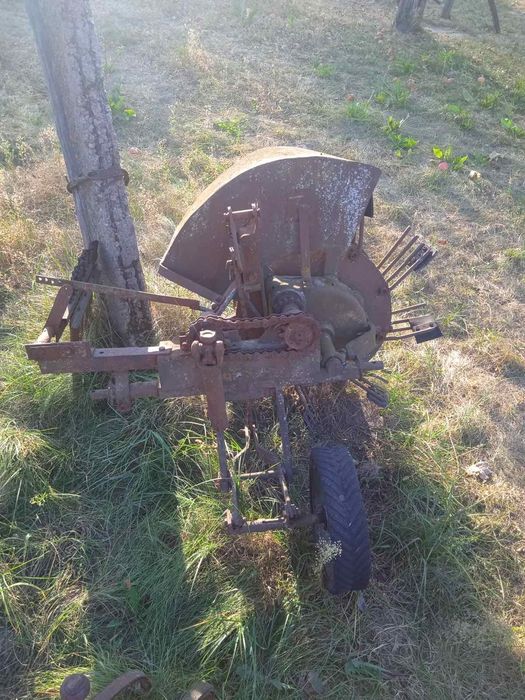 Продам Картоплекопалку КТН-1