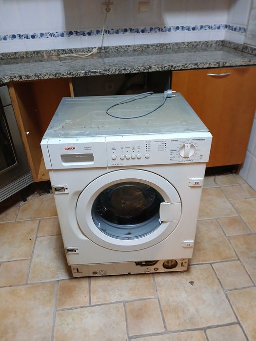 Maquina da roupa Bosch de encastre
