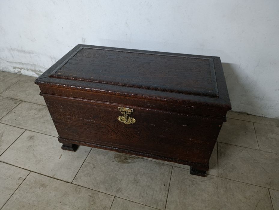 Arca madeira para arrumação