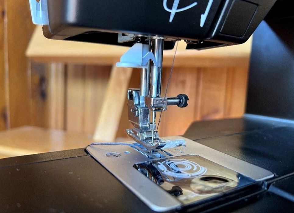 Toyota швейна машинка