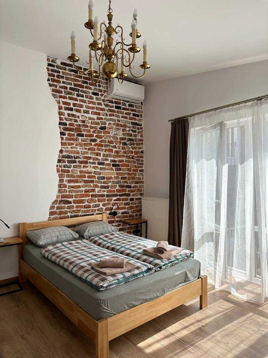 Оренда  апартаментів в  істор. центрі Львова,  площа Ринок, Світло є