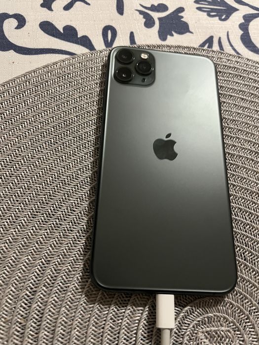 Iphone 11 pro max 256гБ