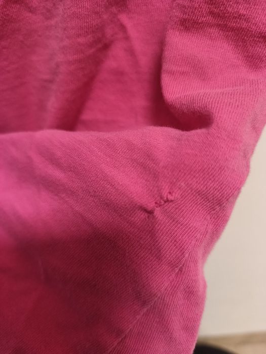 Damska różowa bluzka z napisami