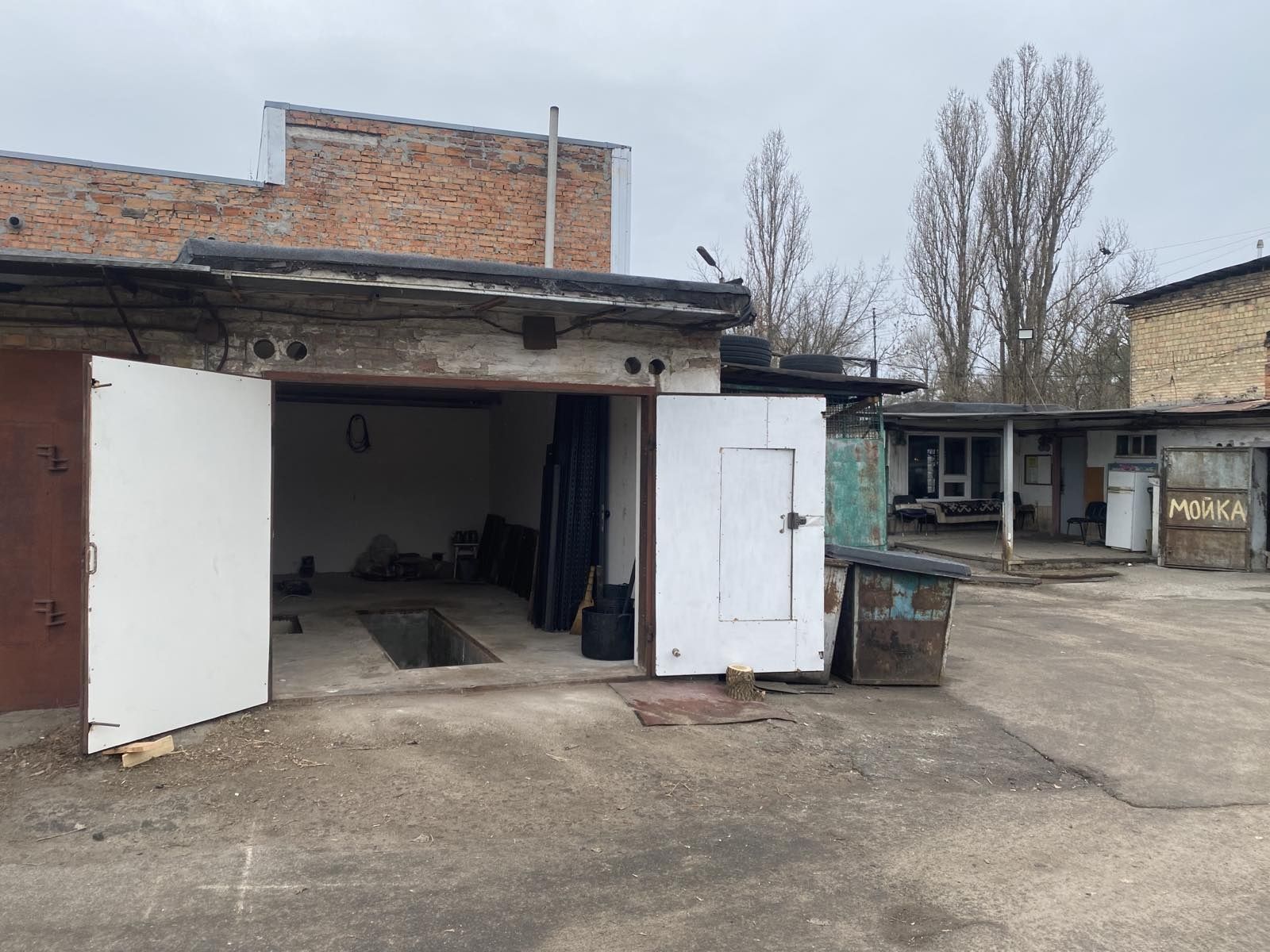 Гараж Темп метро Академмістечко  ул. Малинская Новобіличі Коцюбинське