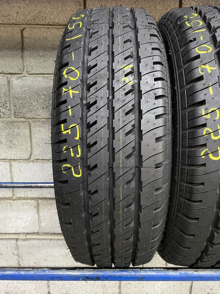 Літні шини 225/70 R15C VREDESTEIN