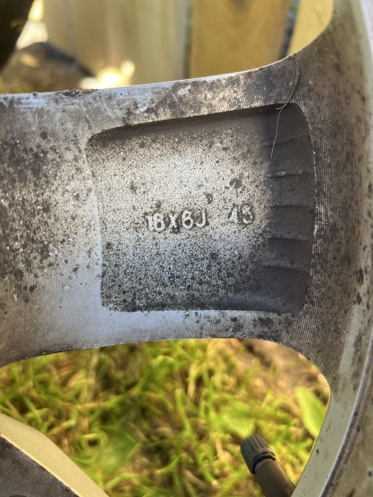 Продам оригінальні диски Ніссан Ноут е11. R16