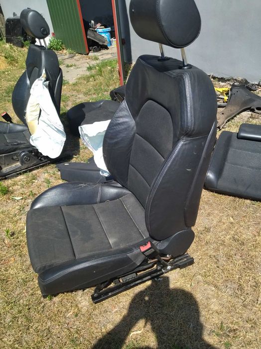 fotele skorzane skora  siedzenia a4 b6 b7 s-line avant kombi
