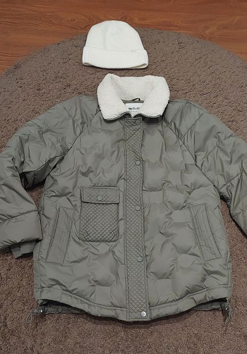 Зимова  куртка .