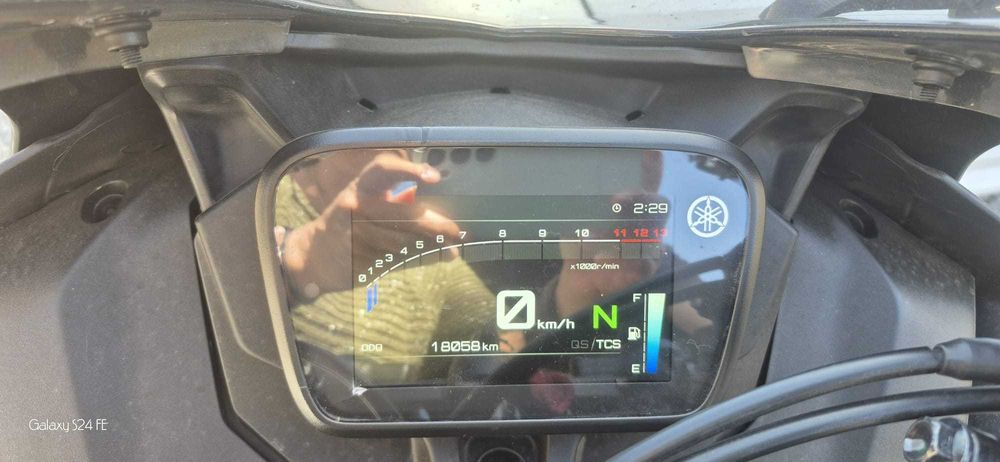 Yamaha R 125 em excelente estado