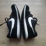 Czarne buty Nike damskie