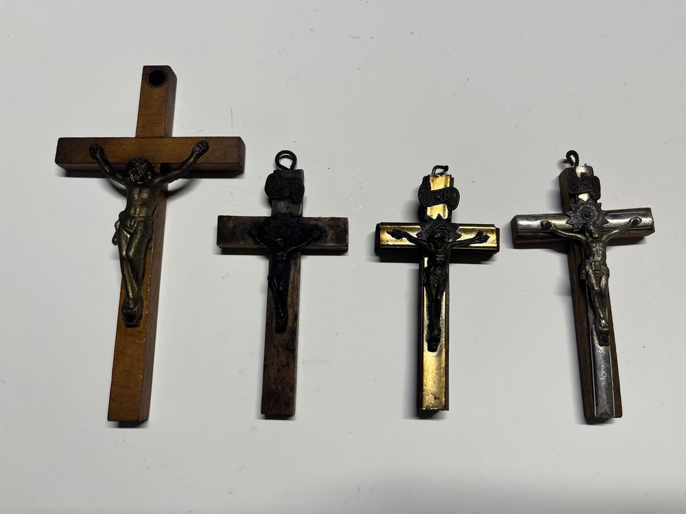 Krzyże Jezus na sciane