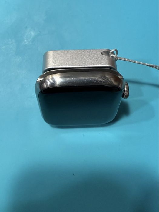 Apple watch 7 45mm titanium silver