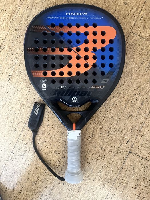 Bullpadel Hack 02 Pro — Excelente estado