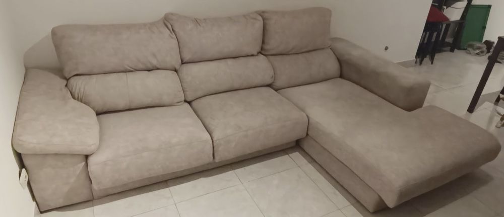 Sofá chaise longe