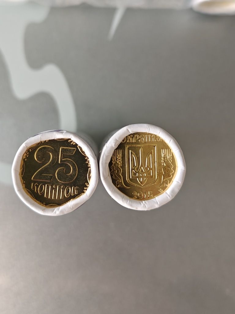 Набір ролів обігових монет України