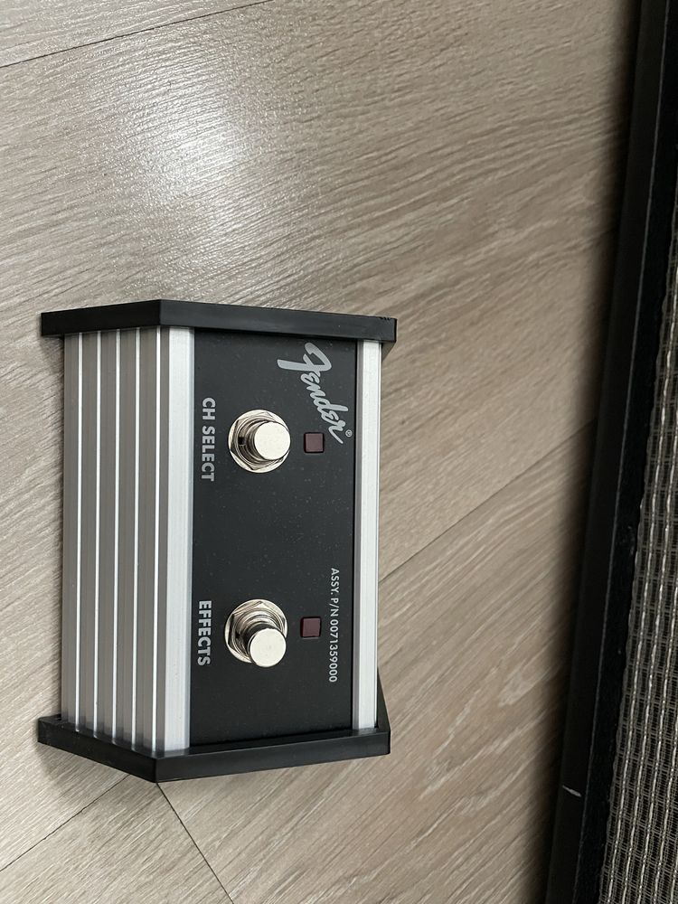Fender Champion 100 combo piec gitarowy wzmacniacz