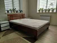 Ліжко з масиву 1.4*2м. з матрасом