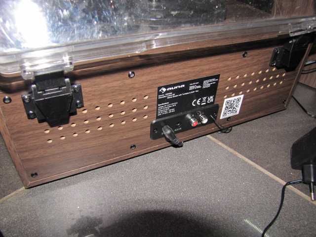 Wieża stereo gramofon CD radio 2 głośniki drewno Auna Oxford