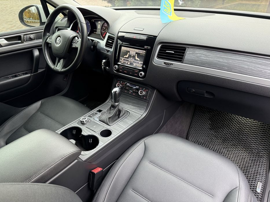 Volkswagen Touareg 3.0TDI 2014 Офіційний