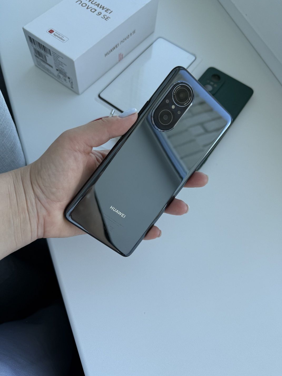 Телефон Huawei Nova 9 SE 8/128 ГБ | Стан хороший | Повний комплект