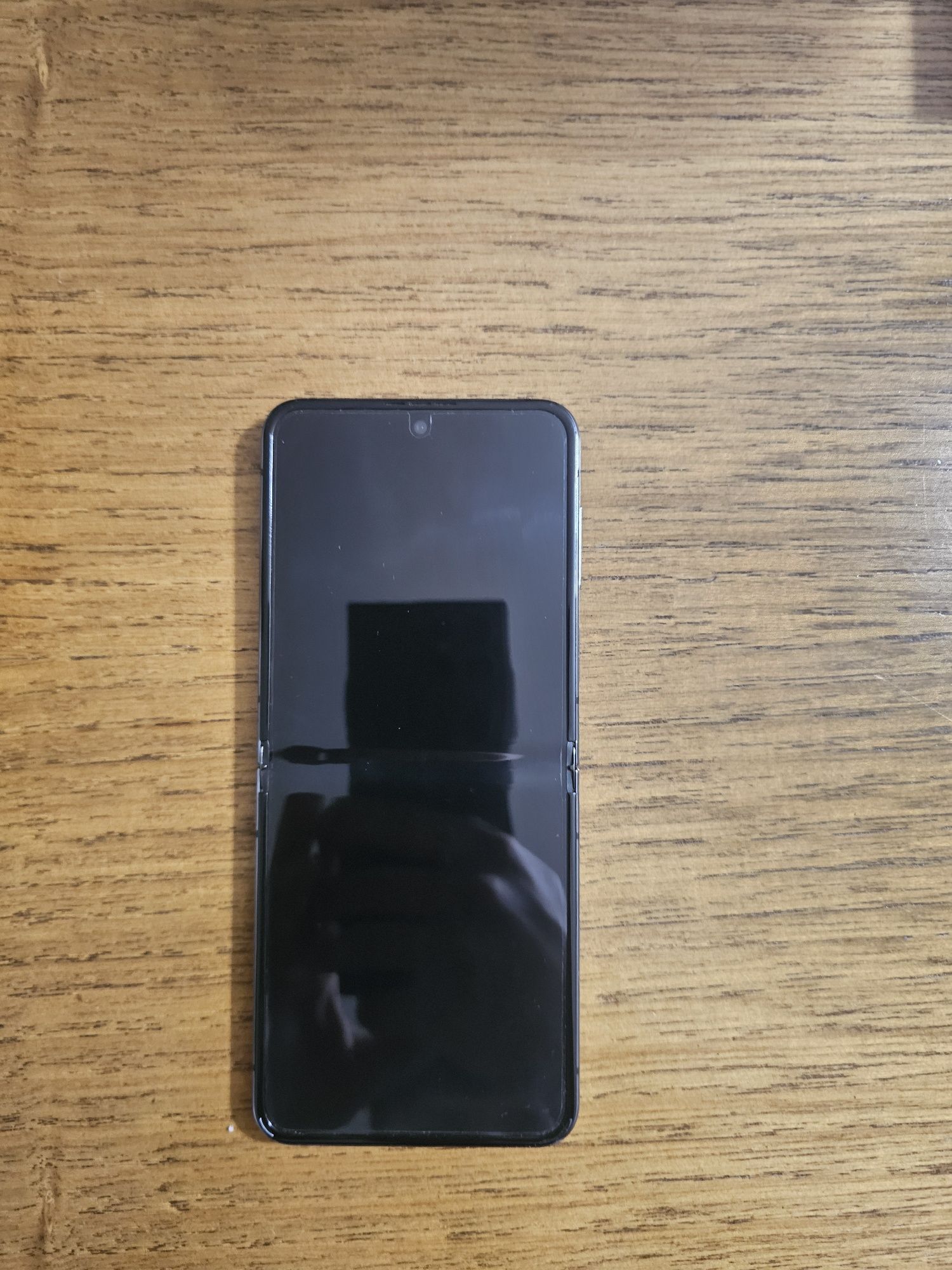 Samsung Z Flip 5 Graphite