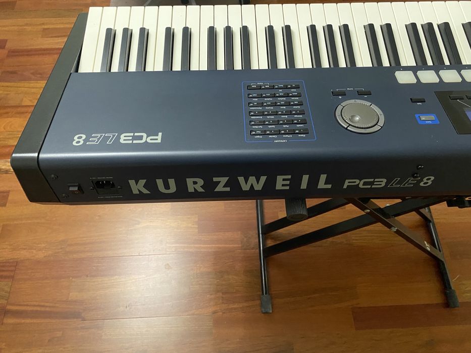 Pianino cyfrowe Kurzweil PC3LE8