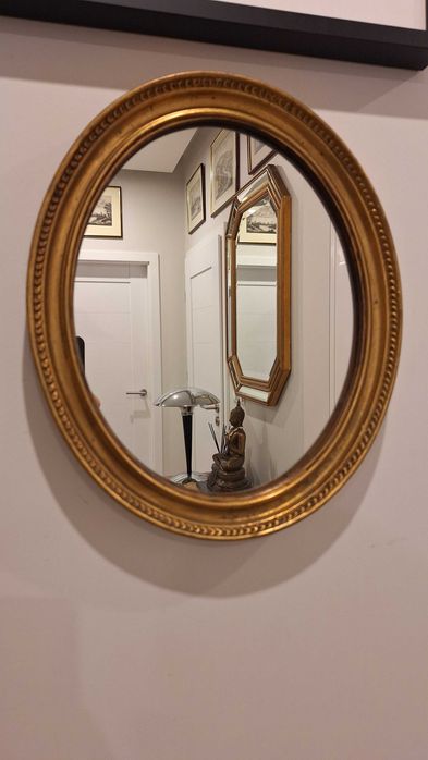 Lustro owalne vintage w złotej drewnianej ramie