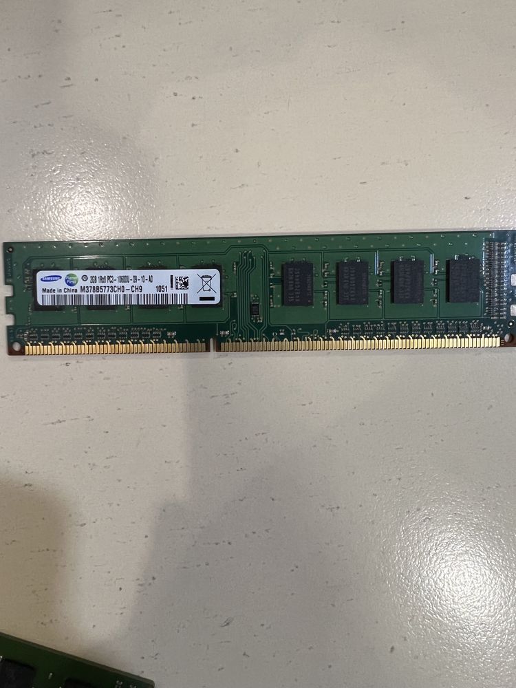 Оперативная память  DDR3 1gb/2gb