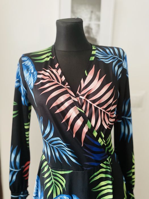 Dluga piękna suknia