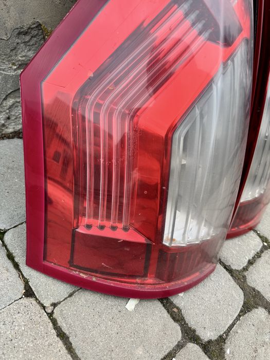 Продам стопи до Citroen С4 Picacco