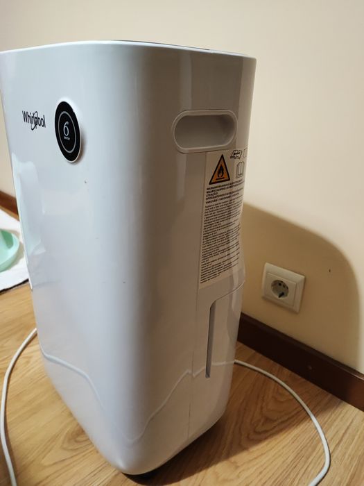 Desumidificador Whirlpool - 20L/dia, 6th Sense, Como Novo!