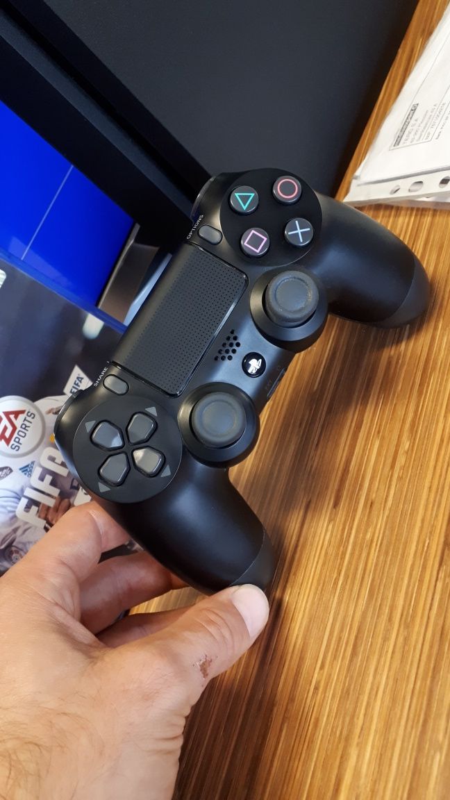 PS4 PlayStation 4 slim 1000GB BDB STAN KOMIS skup sprzedaż serwis