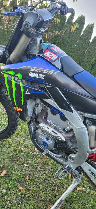 Sprzedam Yamaha yzf250