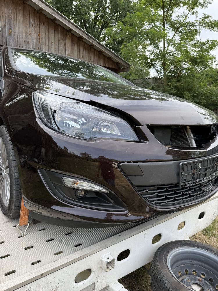 Sprzedam opel astra J 1.4