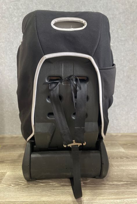 Дитяче автокрісло CARETERO