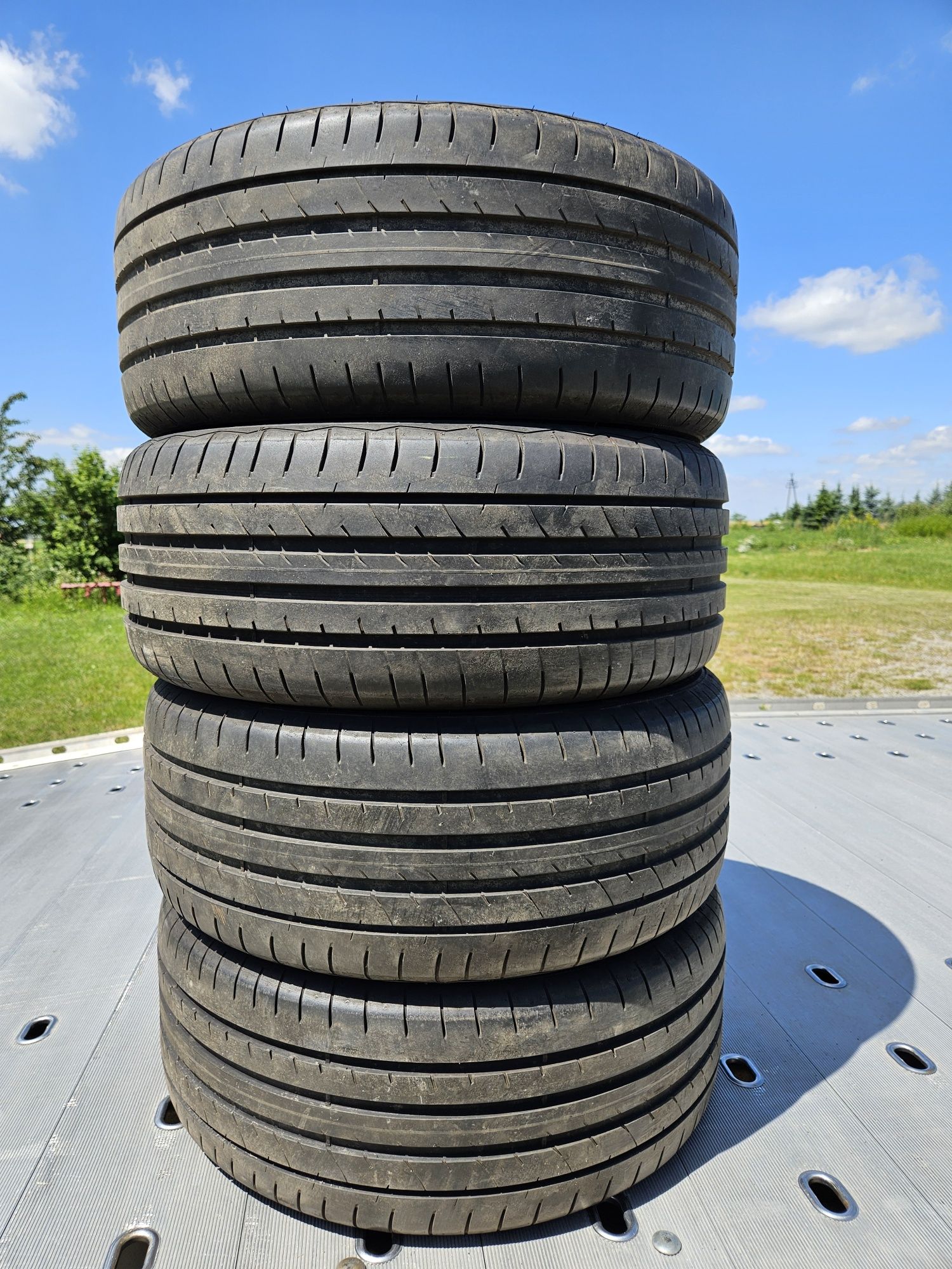 Opony Letnie / Lato / 225/45 R17 / Super stan